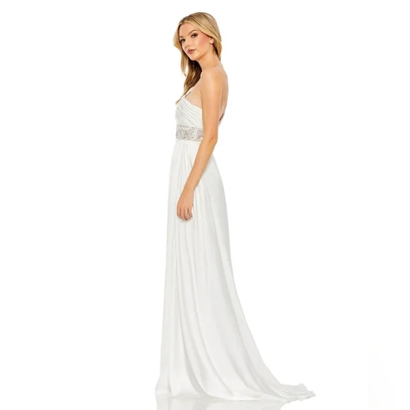 Mac Duggal White One-Shoulder Gown - Picture 2 of 6